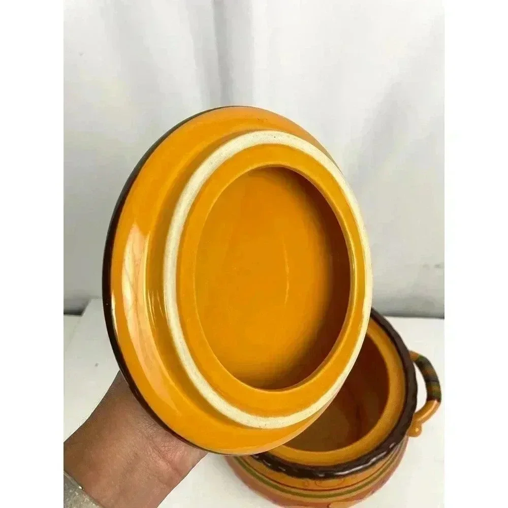Stoneware Tuscan 3 Quart Bean Pot Casserole with Lid Microwave Oven Safe‎